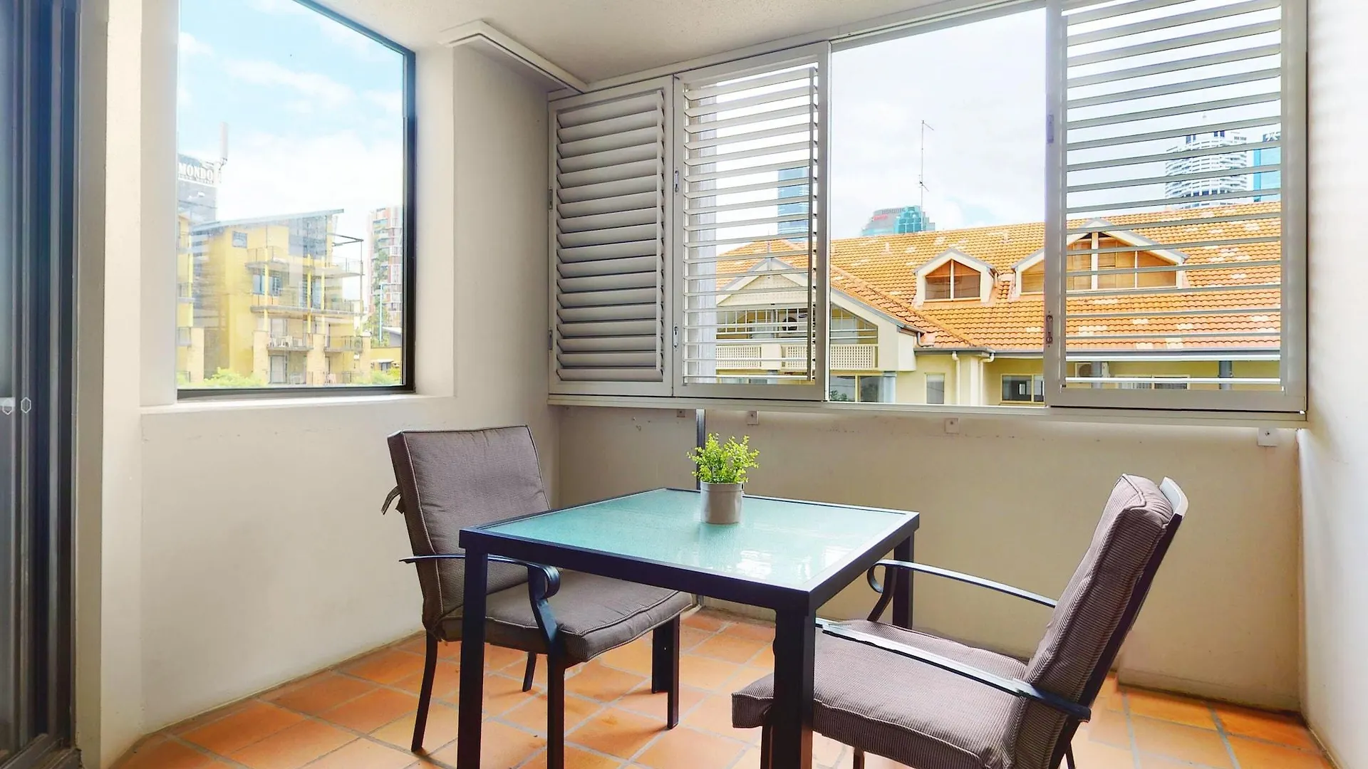 Bridgewater Apartments Brisbane Aparthotel